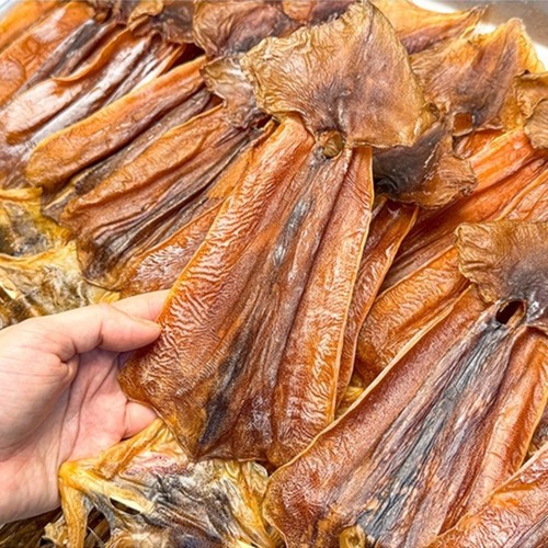 [맛있는반찬] 짜지않고 도톰한 육질 구수한 쫄쫄이 오징어 총 550g 내외 (6~10미)